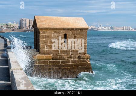 Die Festung Castillo de San Sebastian in Cadiz Stockfoto