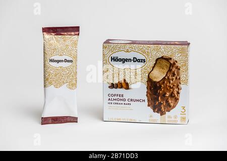 Haagen Dazs Kaffee Mandeleis Bars Stockfotografie Alamy