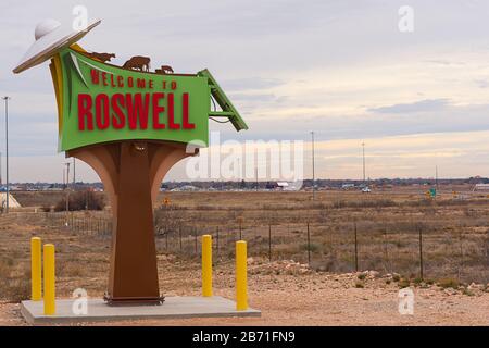 Besucherschild außerhalb von Roswell, NM. Stockfoto