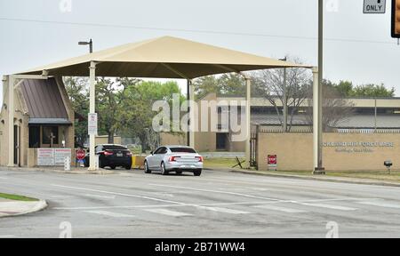 Joint Base San Antonio Lackland Air Force Base ist der Ort, an dem eine Reihe von Coronavirus Patienten und die von Kreuzfahrtschiffen Quarantänebeet wohnen, bis sie von einer medizinischen Person gelöscht werden. Stockfoto