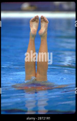 Barcelona Spanien 1992: Synchronschwimmer bei Olympischen Sommerspielen. ©Bob Daemmrich Stockfoto