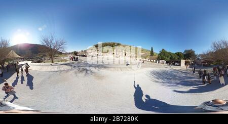 360 Grad Panorama Ansicht von Arcadian Way, Bibliothek von Celsus und Amphitheater in Ephesus, Türkei