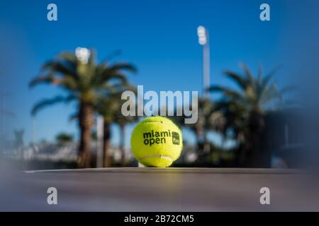 Miami GARDENS, FL - 13. MÄRZ: Miami Open Tennis Match wegen Coronavirus Outbreak am 13. März 2020 in Miami Gardens, Florida abgesagt. People: Atmosphere Credit: Storms Media Group/Alamy Live News Stockfoto