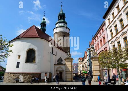 Annen- und Wojanowska-Tor-Kapelle, Jelenia Gora, Niedermösien, Krkonose-Gebirge, Polen Stockfoto