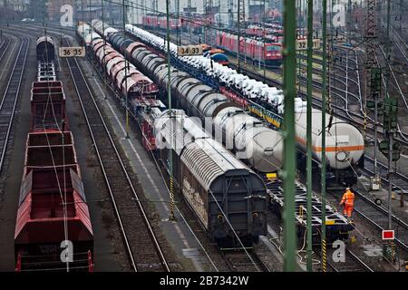 Zugbildungswerk in der Vorhalle, Rangierbahnhof, Güterzüge, Hagen, Ruhrgebiet, Nordrhein-Westfalen, Deutschland Stockfoto