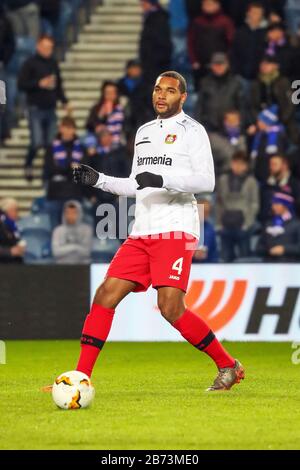 Jonathan Tah, ein Verteidiger, Profi-Fußballspieler, spielt derzeit mit Bayer 04 Leverkusen, einer Mannschaft in der deutschen Bundeslega Stockfoto