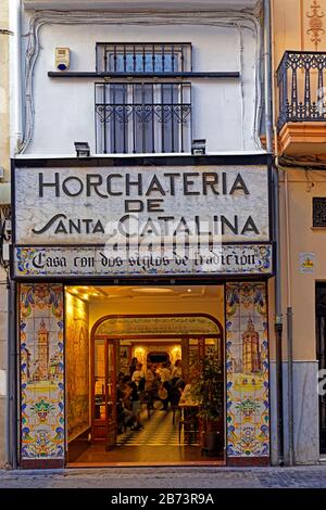 Spanien, Valencia, Valencia, Plaça de Santa Caterina, Restaurant, Tradition, Horchateria Santa Catalina, Gebäude, Ort von Interesse, Tourismus, Architekt Stockfoto