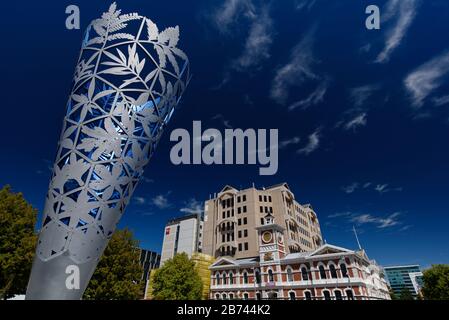 Die Chalice-Skulptur, Cathedral Square, Christchurch, Neuseeland Stockfoto