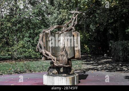 Statue des heiligen Anthony Bronze und Jesus - Camposampiero, Italien Stockfoto