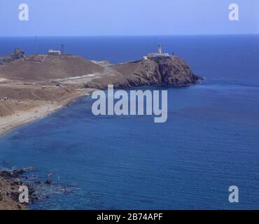 VISTA DEL CABO CON EL FARO. ORT: PARQUE NATURAL DE CABO DE GATA. PROVINCIA. Almería. SPANIEN. Stockfoto