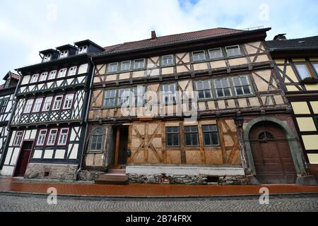 Viele Fachwerkhäuser aus dem 15. Bis 18. Jahrhundert stehen in der Stadt Stolberg im Harz, Deutschland, Stadt Stolberg, 26. Februar 2020. Foto: Frank May - weltweite Nutzung Stockfoto