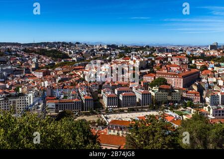 Blick über Lissabon von der Burg São Jorge. Stockfoto