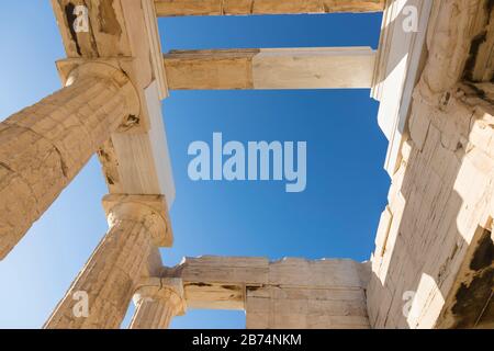 Blick auf die Akropolis. Berühmter Ort in Athen - Hauptstadt Griechenlands. Antike Denkmäler. Stockfoto