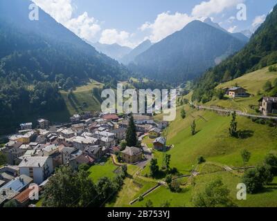 Gerola Alta - Valgerola (IT) - Luftübersicht 2016 Stockfoto