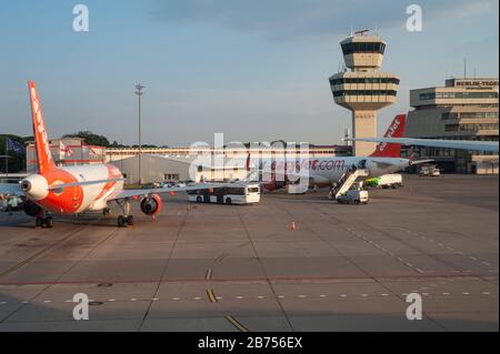 05.06.2019, Berlin, Deutschland, Europa - Easyjet Passagierflugzeug am Flughafen Berlin-Tegel. [Automatisierte Übersetzung] Stockfoto