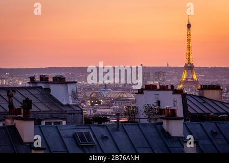 Twilight view over Paris from Montmartre, Paris, Ile-de-France, France Stockfoto