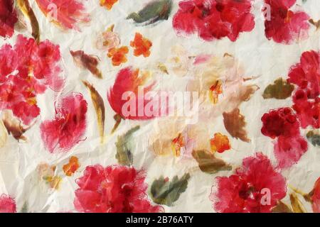 Bunte rot-grün-weiße Blumen, Aquarellhintergrundstruktur Stockfoto