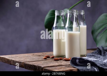 Laktosefrei Nondee Buchweizenmilch Stockfoto