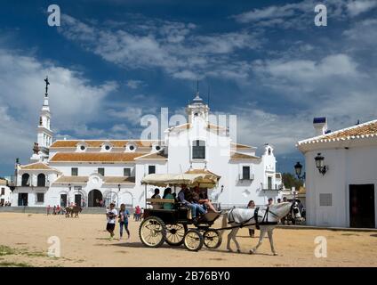Blick auf das Festival El Rocio, Huelva, Andalucia. Spanien Stockfoto