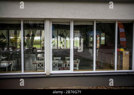 Posen, Großpolen, Polen. März 2020. Aufsatz über den Alltag in Posen (Polen) heute. Im Bild: Der Tunnel. Kredit: Dawid Tatarkiewicz/ZUMA Wire/Alamy Live News Stockfoto