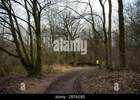 Posen, Großpolen, Polen. März 2020. Aufsatz über den Alltag in Posen (Polen) heute. Im Bild: Ein Sportler im Einsatz. Kredit: Dawid Tatarkiewicz/ZUMA Wire/Alamy Live News Stockfoto
