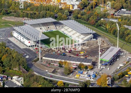 , Neubau des RW-Stadions in der Hafenstraße in Essen, Fußballplatz Rot-Weiss-Essen, 20.10.2012, Luftaufnahme, Deutschland, Nordrhein-Westfalen, Ruhrgebiet, Essen Stockfoto