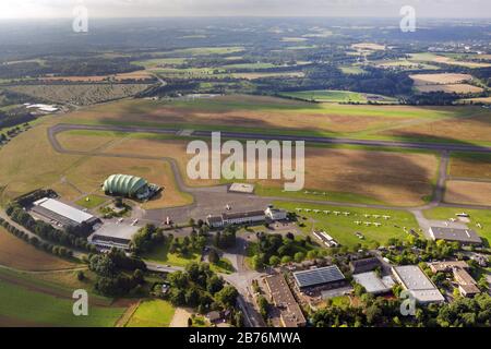 , Flughafen Essen/Mülheim, 22.06.2012, Luftbild, Deutschland, Nordrhein-Westfalen, Ruhrgebiet, Essen Stockfoto