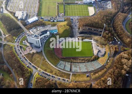 Ehemaliges Parkstadion des Fußballvereins Schalke, das jetzt für das Training Ticks verwendet wird, 05.12.2012, Luftaufnahme, Deutschland, Nordrhein-Westfalen, Ruhrgebiet, Gelsenkirchen Stockfoto