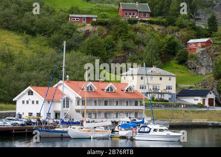 Flam Marina & Apartments, Flam Village, Sognefjorden, Western Fjords, Norwegen, Skandinavien Stockfoto