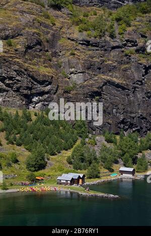 Kanuverleih, Flam Village, Sognefjorden, Western Fjords, Norwegen, Skandinavien Stockfoto