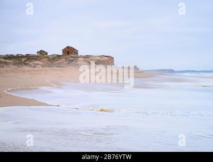 Strand von D'el Rey am übergiebelten Tag Stockfoto