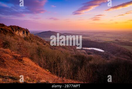 Der Blick von der Sutton Bank bei Sonnenuntergang, North Yorkshire, Großbritannien Stockfoto