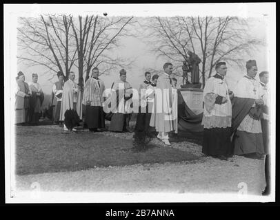 GIBBONS, JAMES, KARDINAL. BISCHOFSJUBILÄUM FÜR KARDINAL GIBBONS AN DER KATHOLISCHEN UNIVERSITÄT. CARDINAL SHERETTI, ZENTRUM; APOLSTOLIC DEL. BANZANA, RECHTS; KARDINAL MCRORY, 2. VON LINKS; MONS. Stockfoto