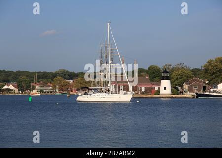Brent Point Replica Lighthouse, Mystic Seaport, The Museum of America and the Sea, Mystic River, Connecticut, New England, USA Stockfoto