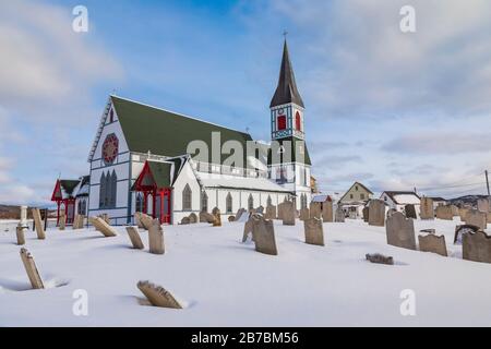 St. Paul's Anglican Church und Friedhof im malerischen Dorf Trinity, Neufundland, Kanada Stockfoto