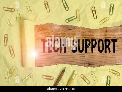 Textschild mit technischem Support. Geschäftsfoto mit Beratung und Fehlerbehebung durch einen Hersteller Stockfoto
