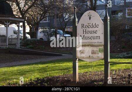 Vancouver, Kanada - 20. Februar 2020: Ein Blick auf das Roedde House Museum. Ein spätviktorianisches Haus in der Barclay Street 1415 in Vancouver. Stockfoto