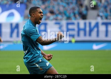 Sankt Petersburg, Russland. März 2020. Malcom (Silva de Oliveira Malcom Filipe) von Zenit feiert, nachdem er beim Spiel der russischen Premier League zwischen dem FC Zenit St. Petersburg und dem FC Ural Jekaterinburg ein Tor erzielt hatte. (Endstand; Zenit St. Petersburg 7:1 Ural Jekaterinburg) Credit: Sopa Images Limited/Alamy Live News Stockfoto