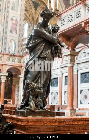 Das Innere der Basilika St. Anthony in Padua, Italien Stockfoto