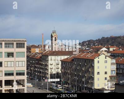 Turin, ITALIEN - CIRCA FEBRUAR 2020: Luftbild der Stadt Stockfoto