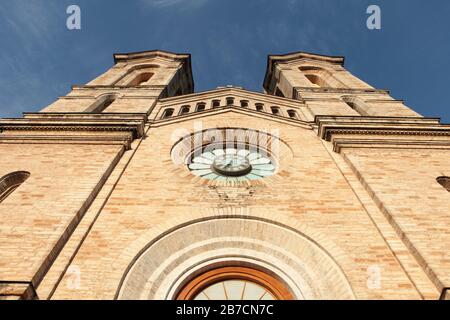 Die Karlskirche mit dem Namen Kaarli Kirik ist eine Lutherkirche in Tallinn, Estland. Stockfoto