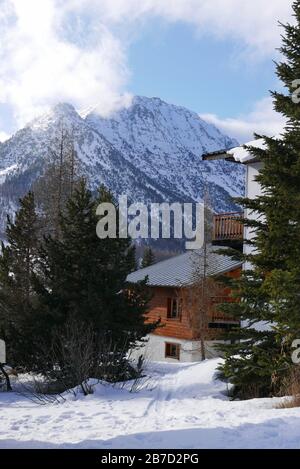 Schneelandschaft Montgenvre in den Hochalpen im Winter, frankreich Stockfoto