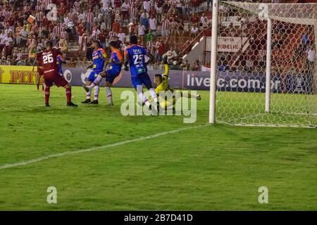 Recife, Brasilien. März 2020. Náutico e Fortaleza spielt für die Copa do Nordeste, im Estádio dos Aflitos, in Recife/PE Credit: Marcelino Luis/FotoArena/Alamy Live News Stockfoto