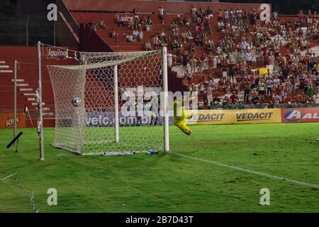 Recife, Brasilien. März 2020. Náutico e Fortaleza spielt für die Copa do Nordeste, im Estádio dos Aflitos, in Recife/PE Credit: Marcelino Luis/FotoArena/Alamy Live News Stockfoto