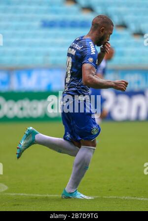 Porto Alegre, Brasilien. März 2020. Paulo Miranda feiert das Tor während Grêmio X São Luiz. In einem Spiel, das für die 3. Runde der zweiten Runde der Gaucho-Meisterschaft 2020 gültig ist. Spiel, das heute Sonntagmorgen (15.) in der Arena do Grêmio in Porto Alegre, RS, Brasilien ausgetragen wird. Kredit: Raul Pereira/FotoArena/Alamy Live News Stockfoto