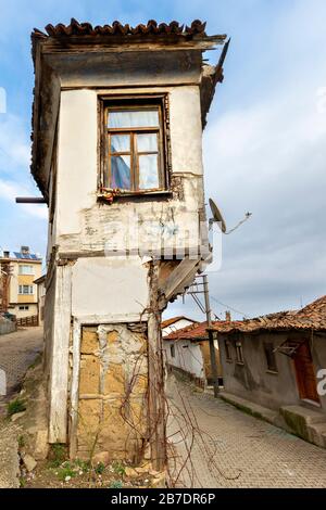 Altes Haus in der Stadt Trilye, Bursa, Türkei Stockfoto