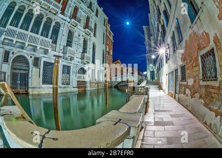 Venedig, Italien - 16. MAI 2019: Blick auf die Nacht Venedig Stockfoto