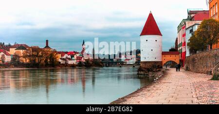 Beeindruckende Passau, Altstadt, Panoramaaussicht, Bayern, Deutschland. Stockfoto