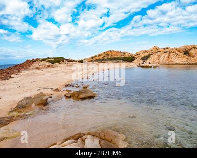 Der Strand von cala Crucitta in caprera, la maddalena Insel, sardinien Stockfoto