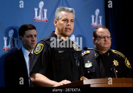 Houston Police Department Kapitän Dwayne Ready während einer gemeinsamen Pressekonferenz zum Operation Team Player im George R. Brown Convention Center 2. Februar 2017 in Houston, Texas. Stockfoto